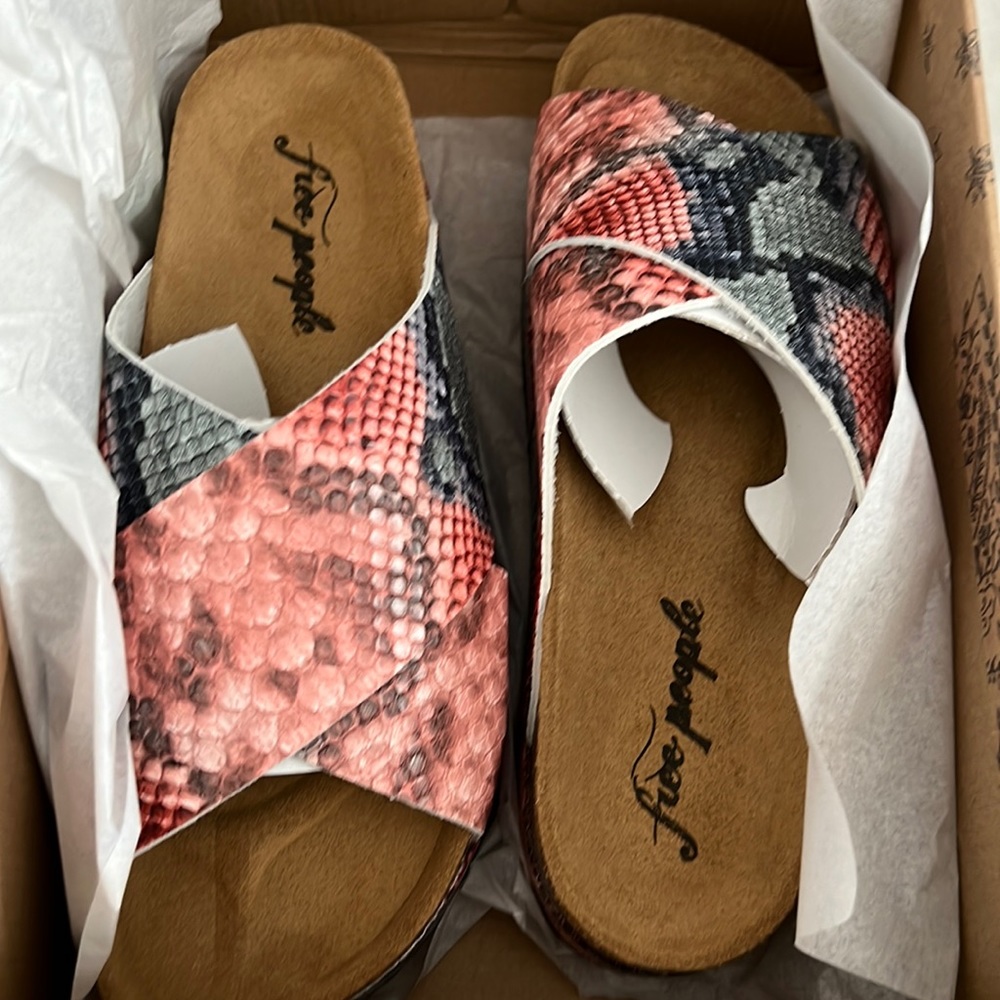 Freepeople snake platform sandals